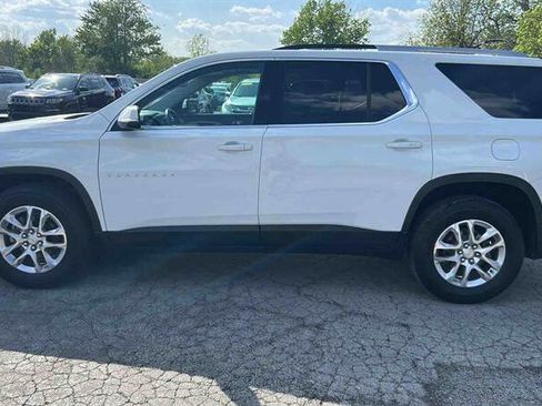 Used 2018 Chevrolet Traverse LT FWD image 5