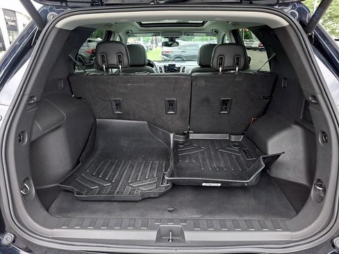 Used 2020 Chevrolet Equinox Premier FWD image 29