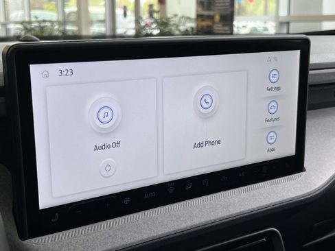 New 2025 Ford Maverick XLT w/ XLT Luxury Package image 14