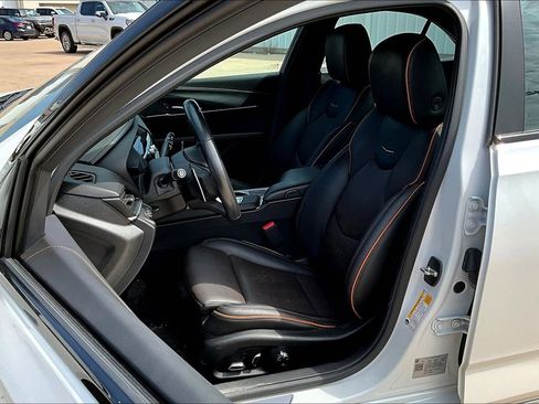 Used 2023 Cadillac CT4 Sport w/ Technology Package image 32