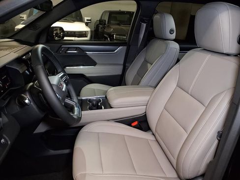 New 2025 GMC Acadia Elevation w/ Elevation Premium Package image 15