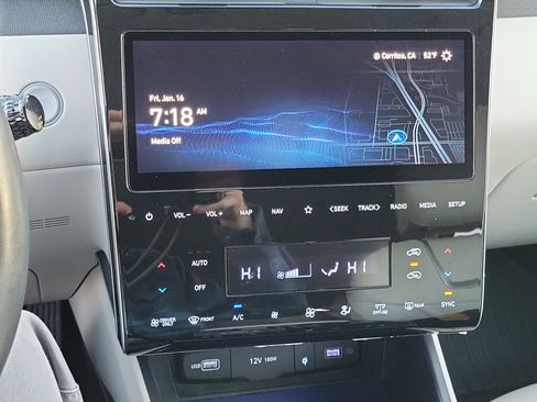 Certified 2023 Hyundai Tucson Limited image 11