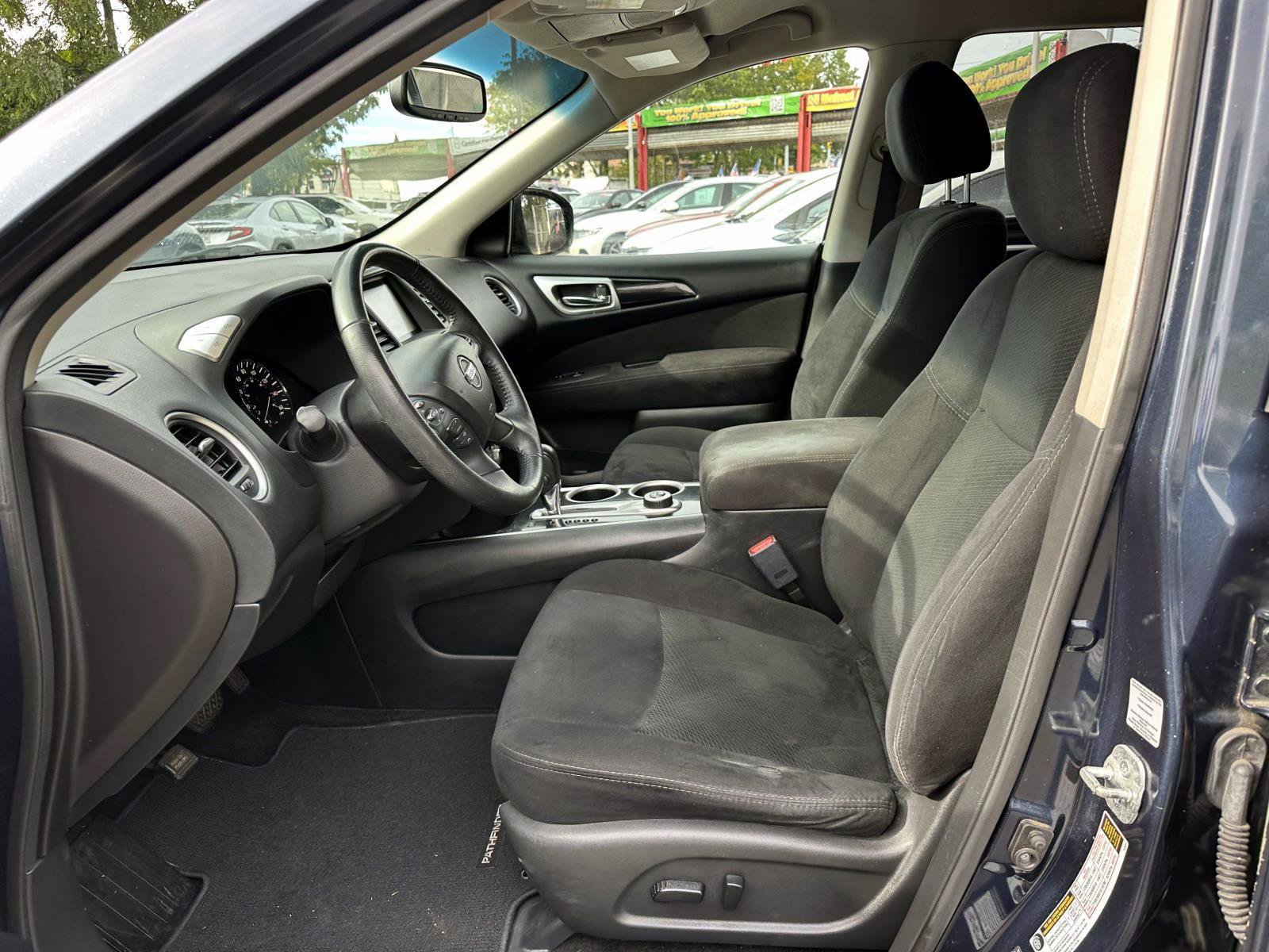 Used 2015 Nissan Pathfinder SV w/ Cargo Package FWD image 14