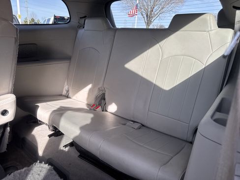 Used 2015 Buick Enclave Premium image 34