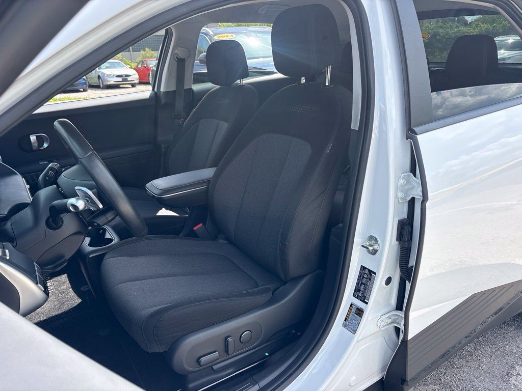 Used 2024 Hyundai Ioniq 5 SEL RWD image 9