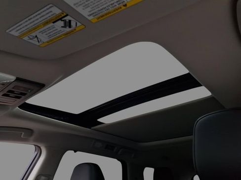 New 2026 Nissan Pathfinder Platinum image 21