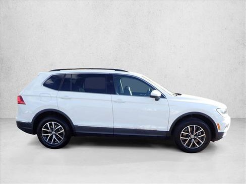 Used 2020 Volkswagen Tiguan SE image 5