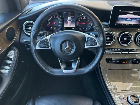 Used 2018 Mercedes-Benz GLC 300 image 14