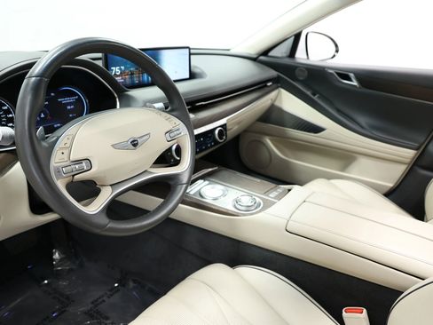 Used 2021 Genesis G80 2.5T w/ Prestige Package image 2