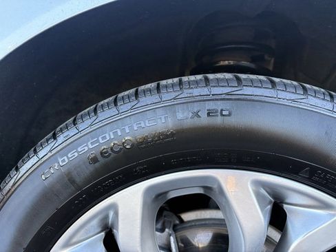 Used 2021 Buick Enclave Avenir w/ Avenir Technology Package image 10