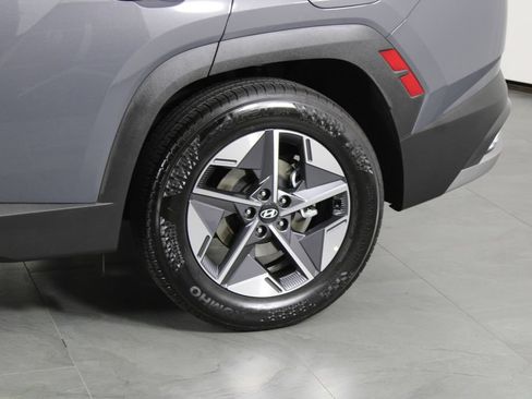 Used 2026 Hyundai Tucson SEL FWD image 15