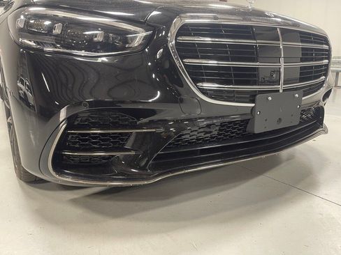 Used 2025 Mercedes-Benz S 580 4MATIC Sedan image 11