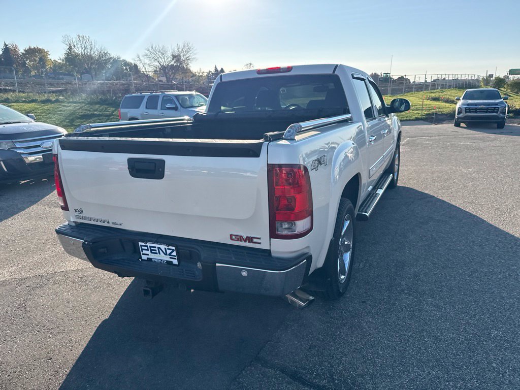 Used 2013 GMC Sierra 1500 SLT w/ SLT White Diamond Edition AWD/4WD image 7