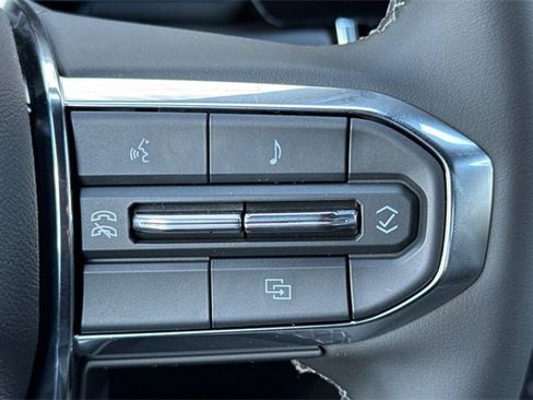 New 2025 GMC Canyon Elevation w/ Convenience Package image 28