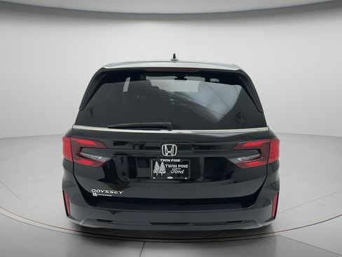 Used 2025 Honda Odyssey EX-L image 5