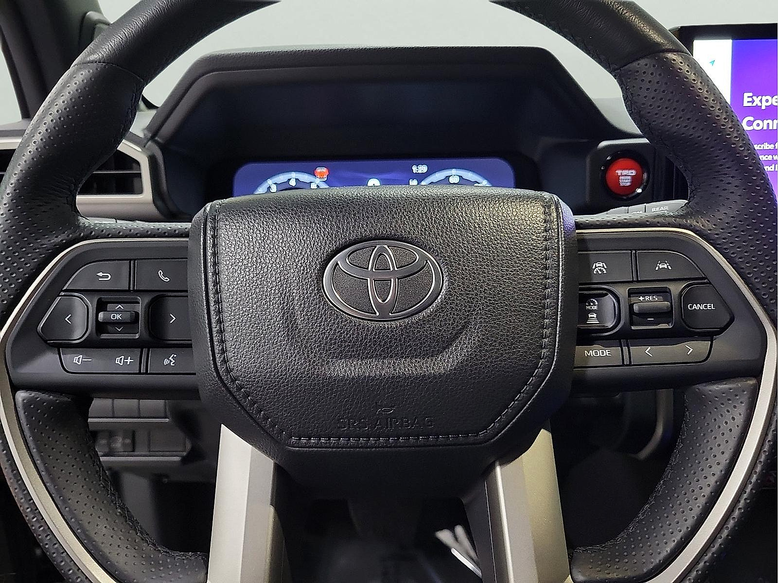 Certified 2025 Toyota 4Runner TRD Off-Road Premium w/ Tow Technology Package AWD/4WD image 18