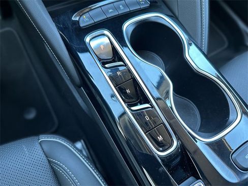 Used 2023 Buick Envision Essence image 20