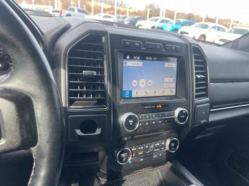 Used 2018 Ford Expedition Max Limited w/ Equipment Group 301A image 12