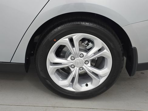New 2026 Honda Accord LX image 31