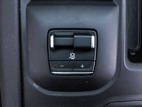 Used 2024 GMC Sierra 2500 AT4 w/ AT4 Premium Plus Package image 32