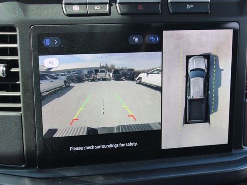 Used 2023 Ford F450 Lariat image 26