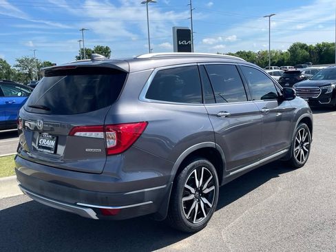 Used 2021 Honda Pilot Touring image 7