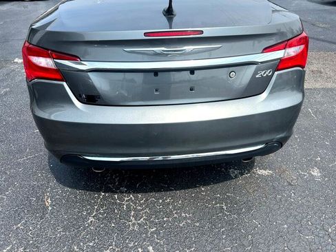 Used 2013 Chrysler 200 Touring image 4