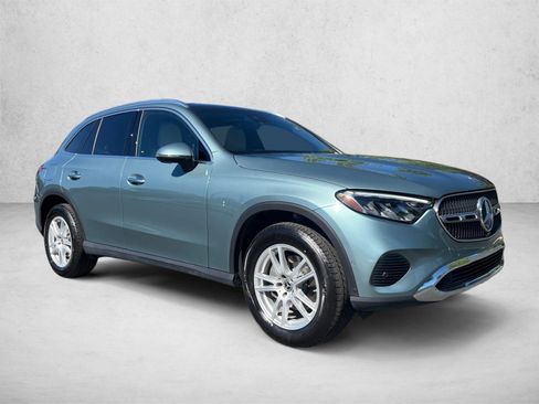 Certified 2026 Mercedes-Benz GLC 300 4MATIC image 3