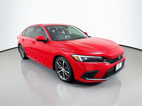 Certified 2024 Honda Civic Touring image 3