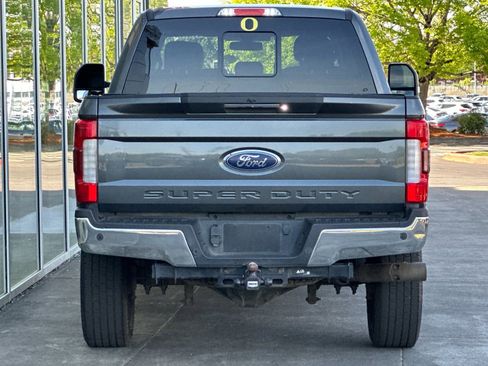 Used 2019 Ford F350 Lariat w/ Lariat Ultimate Package AWD/4WD image 4