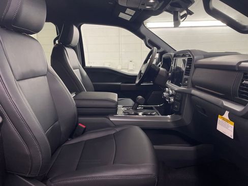 New 2025 Ford F150 XLT w/ Equipment Group 303A High image 28