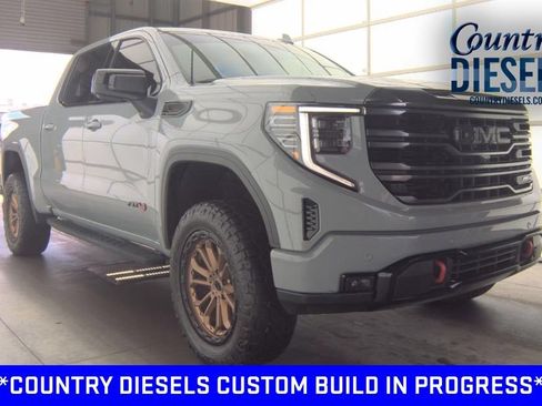 Used 2024 GMC Sierra 1500 AT4 w/ Technology Package AWD/4WD image 1