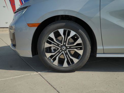 New 2026 Honda Odyssey Elite image 10