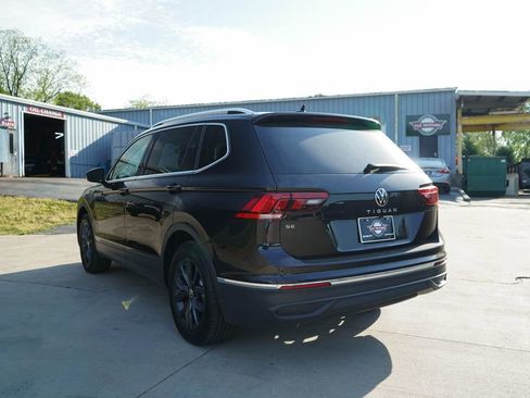 Used 2024 Volkswagen Tiguan SE FWD image 4