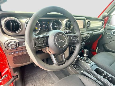 Used 2023 Jeep Wrangler Unlimited w/ Cold Weather Group AWD/4WD image 12