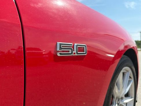Used 2025 Ford Mustang GT Premium RWD image 5