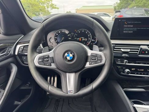 Used 2018 BMW 530i RWD image 16