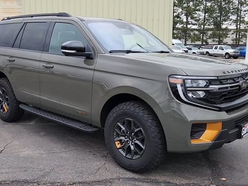 New 2025 Ford F250 Lariat w/ Lariat Ultimate Package image 13