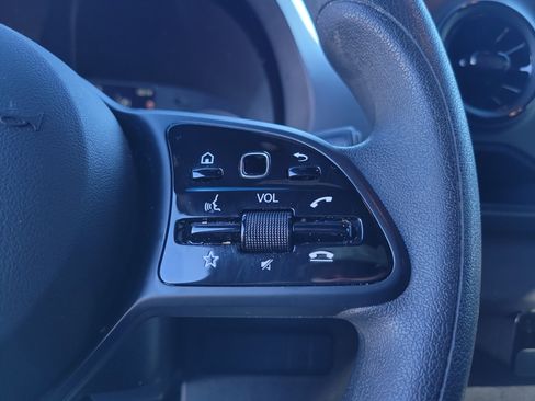 Used 2024 Mercedes-Benz Sprinter 2500 image 27