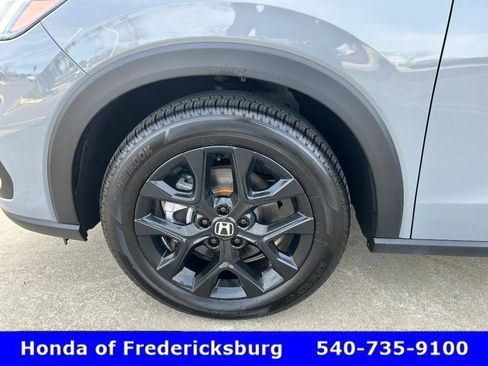 Used 2025 Honda HR-V Sport image 2