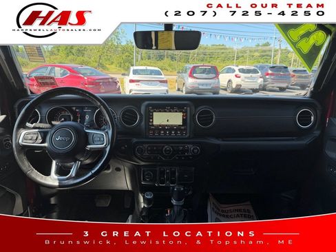 Used 2021 Jeep Wrangler Unlimited Sahara AWD/4WD image 15