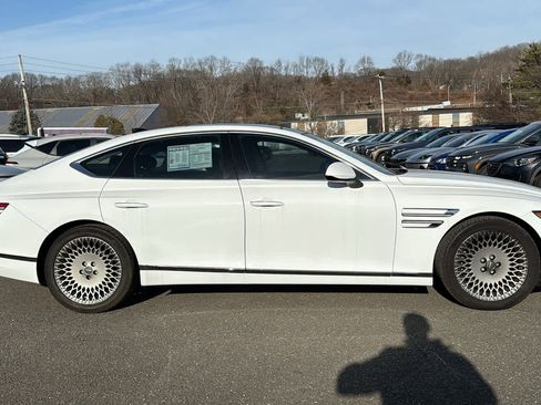 Used 2022 Genesis G80 2.5T w/ Advanced Package image 2