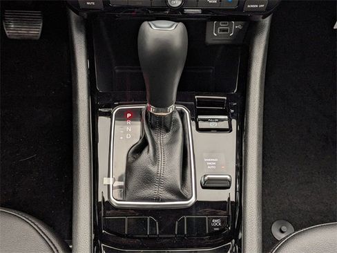 New 2025 Jeep Compass Limited image 15