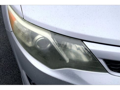 Used 2012 Toyota Camry SE image 28