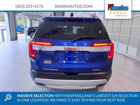 Certified 2023 GMC Acadia SLT w/ Technology Package AWD/4WD image 12