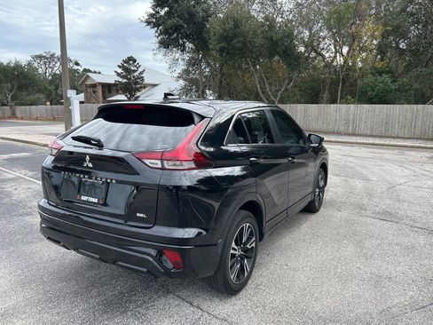 Used 2023 Mitsubishi Eclipse Cross SEL image 3