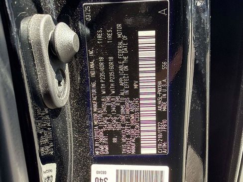 Used 2025 Toyota Sienna XLE Woodland Edition AWD/4WD image 25