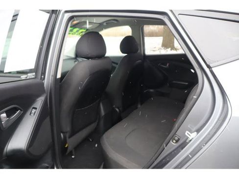 Used 2014 Hyundai Tucson GLS image 8