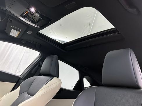 Used 2024 Lexus NX 350h AWD image 27