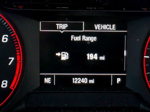 Used 2024 Chevrolet Trax RS w/ Driver Confidence Package FWD image 24